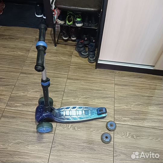 Продам самокат б/у