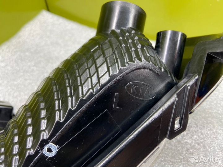 Поворотник передний левый Kia Cerato 4 BD G4NA