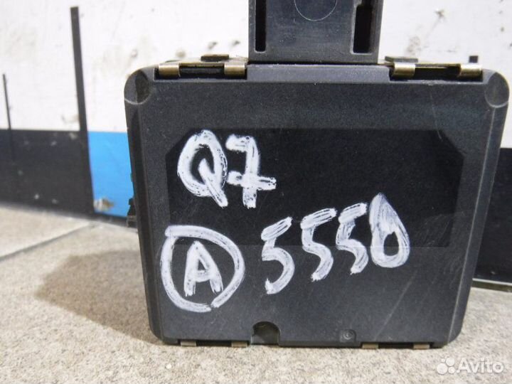 Блок электронный Audi A4 B9