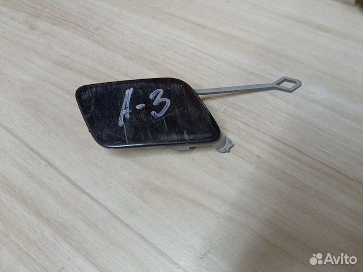 Заглушка бампера передняя Audi A3 8V 2013