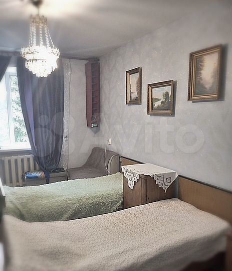 Комната 11 м² в 4-к., 2/5 эт.