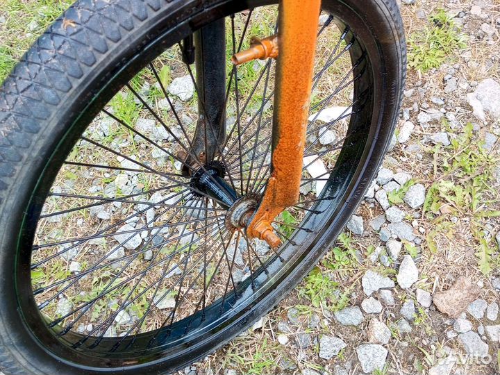 Трюковой велосипед bmx