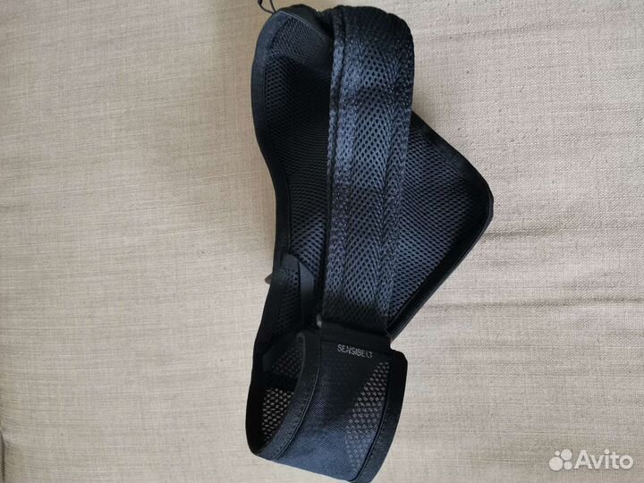 Сумка на пояс Salomon Sensibelt для бега