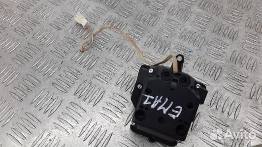 Блок мультимедиа mercedes benz C-class W204 (EMA01