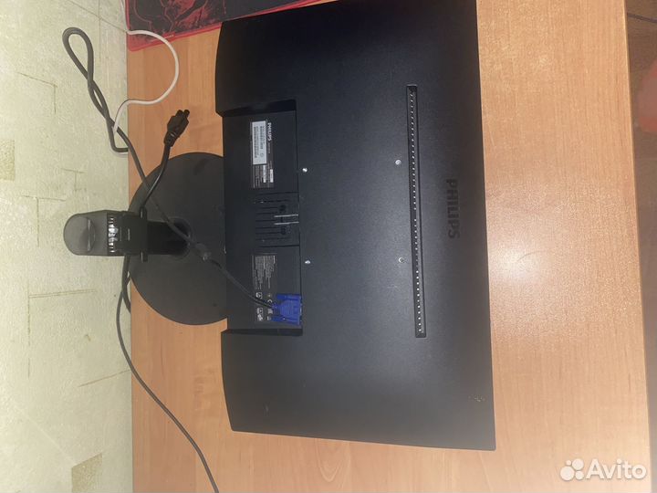 Монитор для компьютера philips