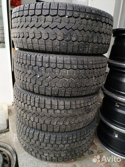 Yokohama Ice Guard IG91 215/55 R16 97Q