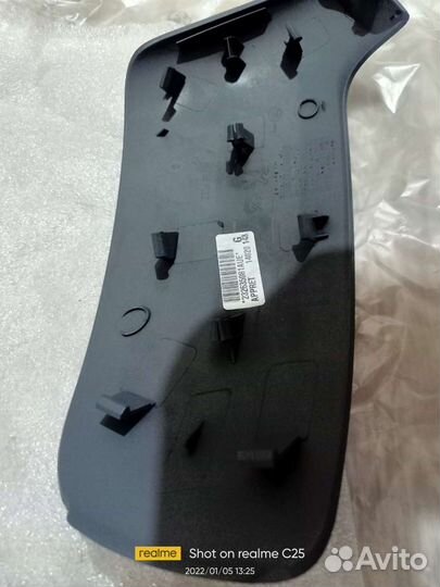 Накладка на зеркало заднего вида для Пежо 3008,нов