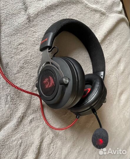 Игровые наушники Redragon Aspis Pro