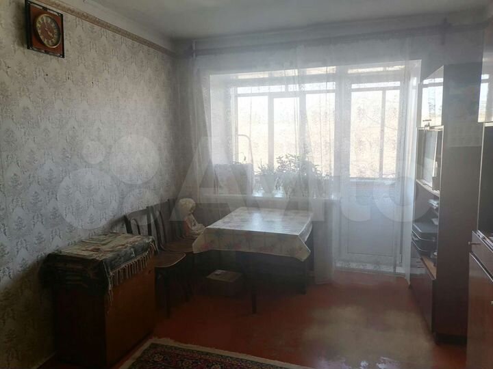 2-к. квартира, 43 м², 3/5 эт.