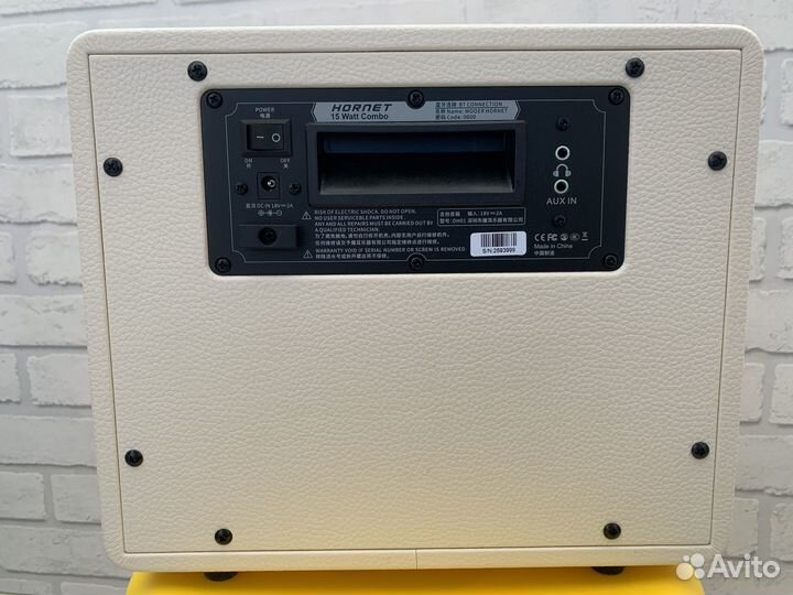 Комбоусилитель Mooer Hornet