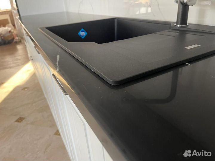 Столешница из кварца