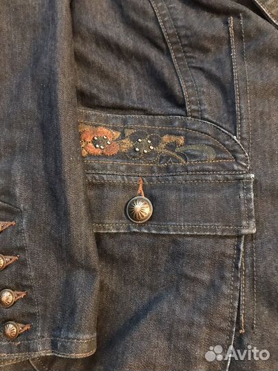 Джинсовая куртка пиджак джинсовка