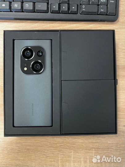 TECNO Phantom X2, 8/256 ГБ
