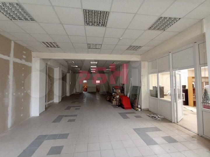 Торговое 230м2 1 линий пр. Кирова