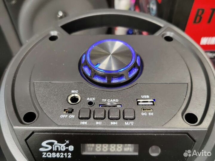 Большая мощная портативная беспроводная колонка