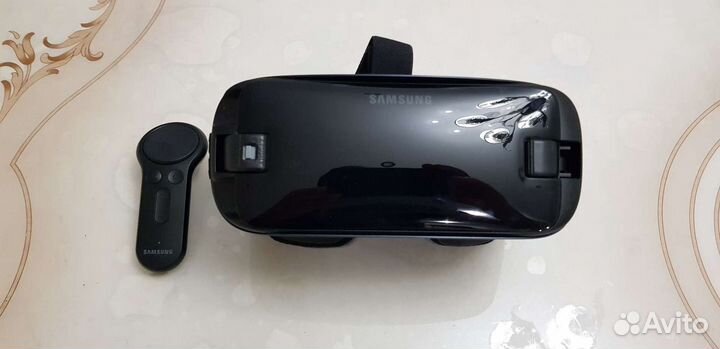 Шлем виртуальной реальности