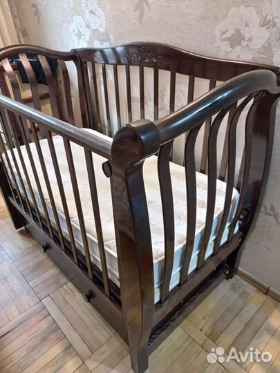 Кровать для новорожденных