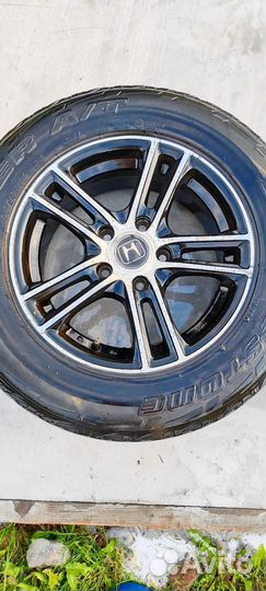 Bridgestone dueler a/t 205/70 R15