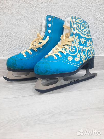 Коньки фигурные размер 39 утеплённые не ношеные