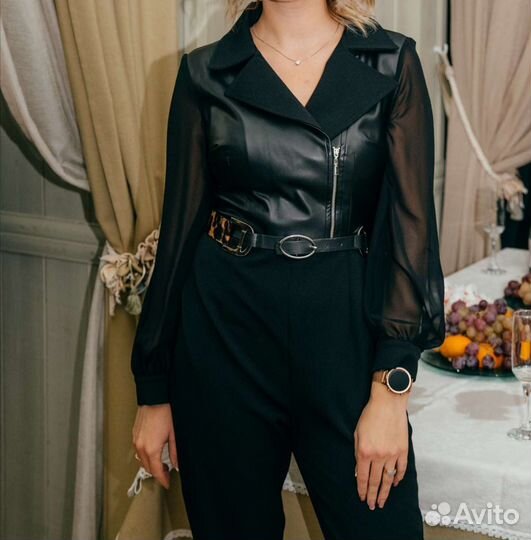 Комбинезон женский