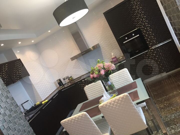 1-к. квартира, 54 м², 10/23 эт.