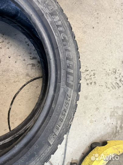 Michelin X-Ice North 4 225/45 R18