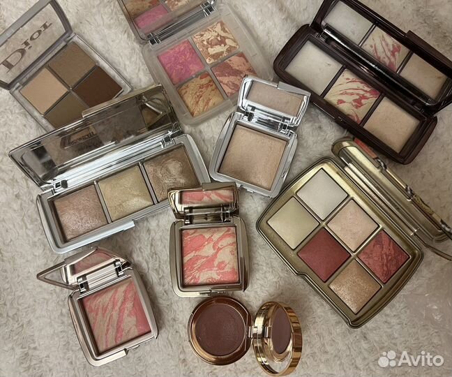 Палетка румяна Hourglass Dior