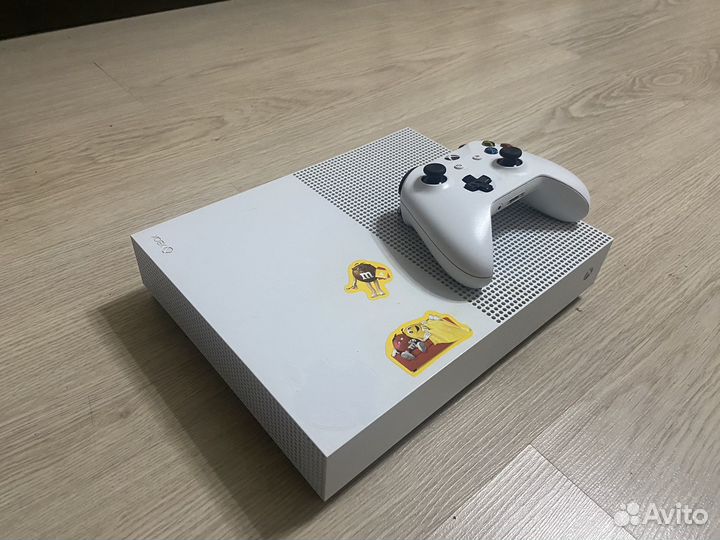 Xbox One s