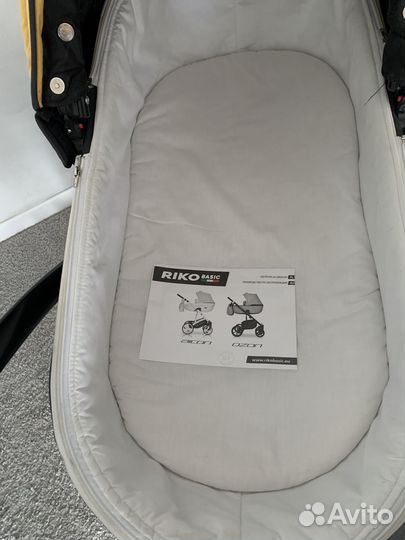 Коляска Riko Basic Aicon (2 в 1)