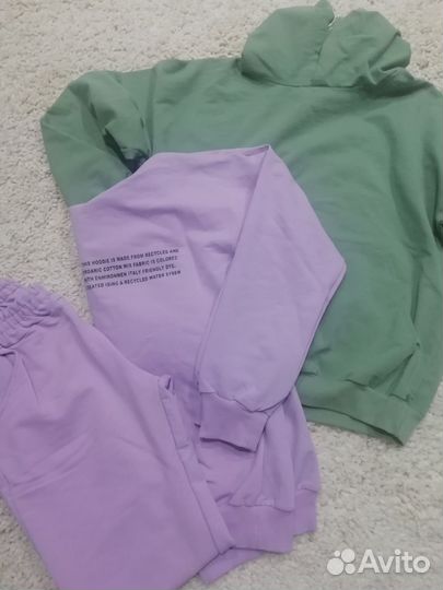 Спортивный костюм женский