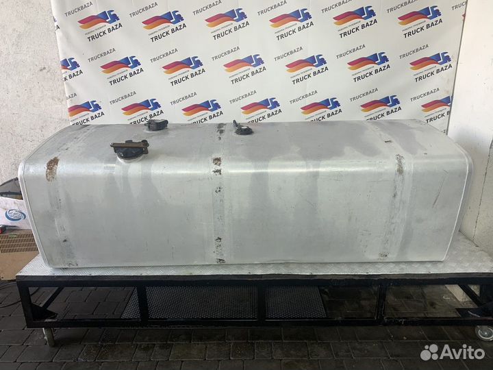 Бак топливный 800 L