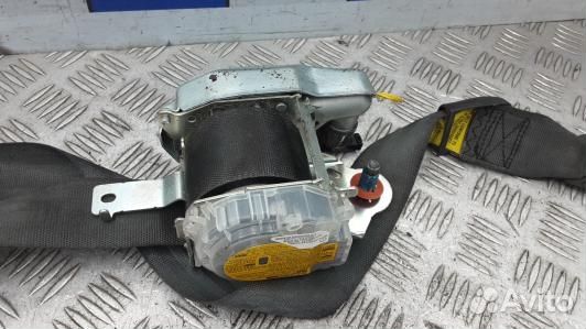 Ремень безопасности с пиропатроном сиденья передне