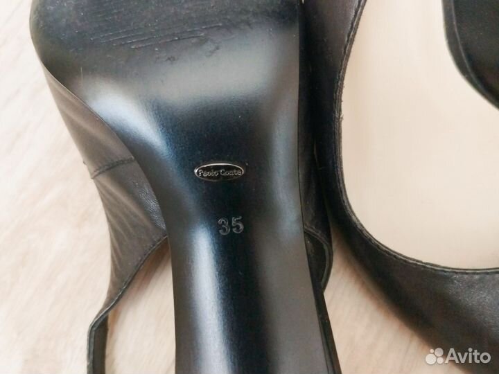 Женские босоножки 35