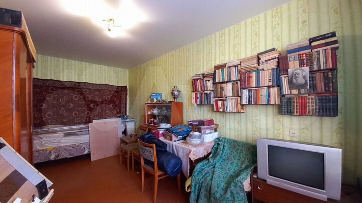 5-к. квартира, 41 м², 2/5 эт.