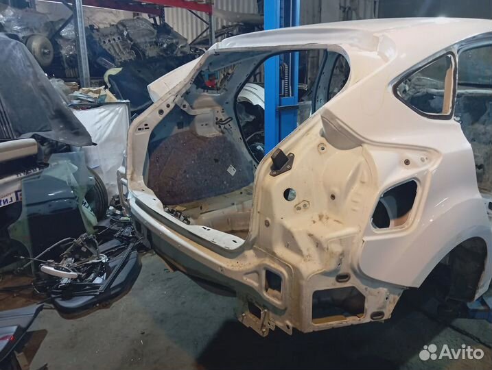 Панель задняя Ford Focus 3