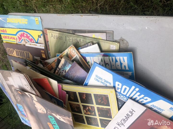 Проигрыватель винила вега-003