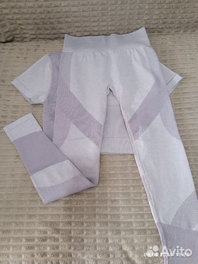 Спортивный костюм для фитнеса