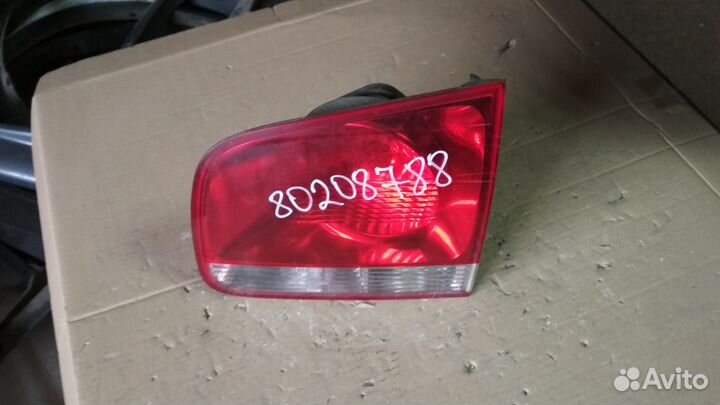 Фонарь в крышку правый Touareg Туарег