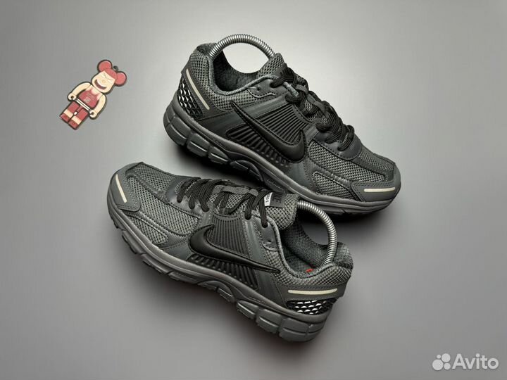 Nike zoom vomero 5