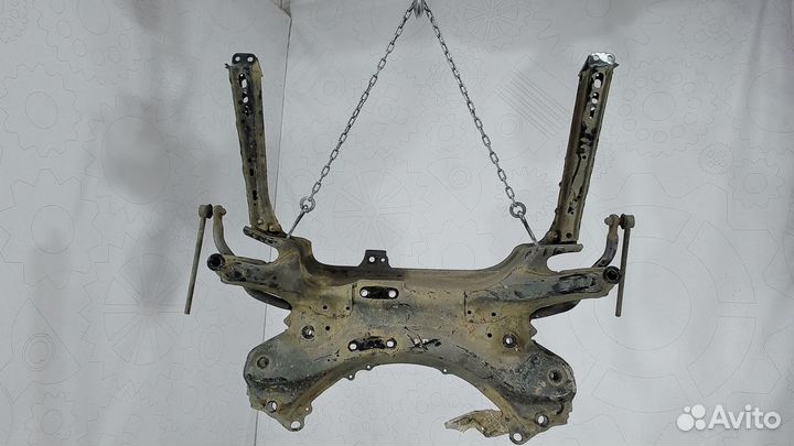 Балка подвески передняя Toyota Verso, 2010