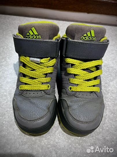 Кроссовки adidas