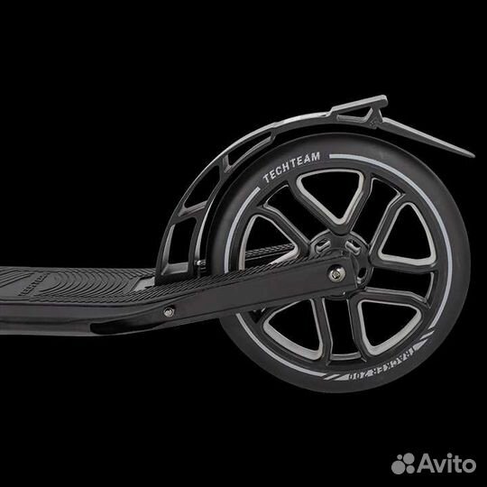 Самокат Tech Team Tracker 200