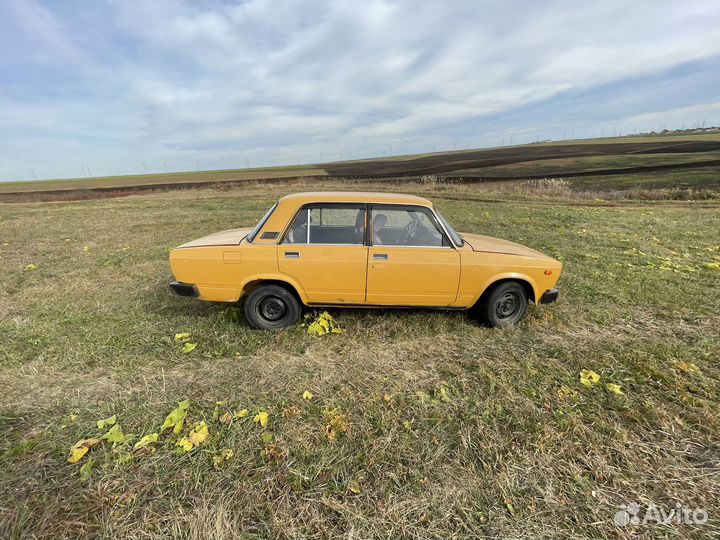 ВАЗ 2105 1.2 МТ, 1982, 84 531 км
