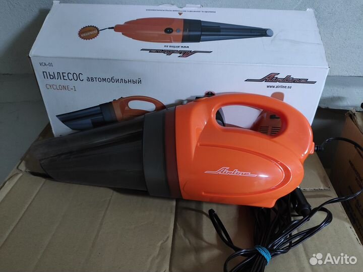 Автомобильный пылесос