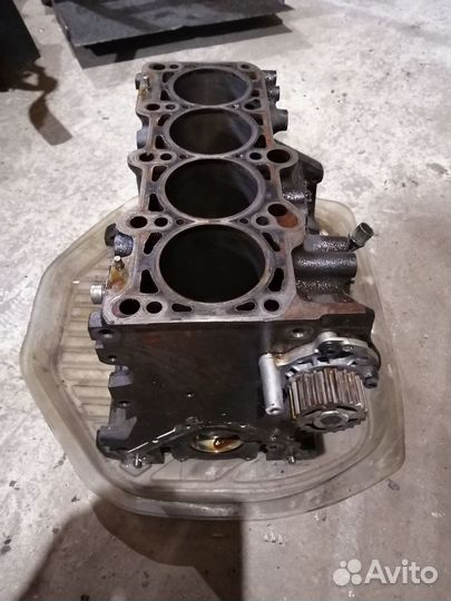 Блок Двигателя AWU 1.8 Турбо фольксваген