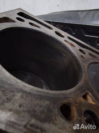 Блок двигателя renault logan 1.4 16v Reno kangoo