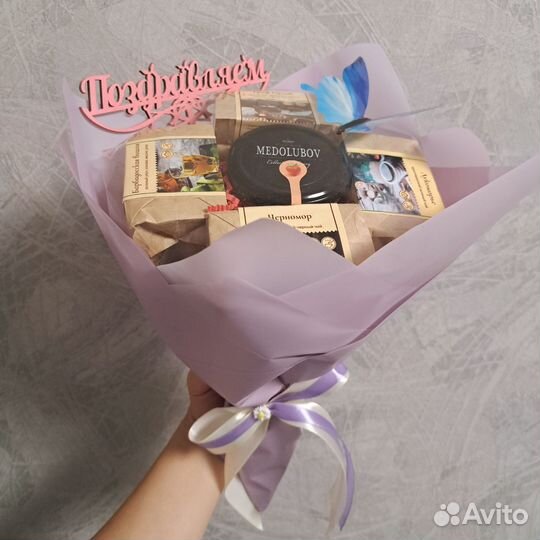 Чайные подарочные наборы, букеты