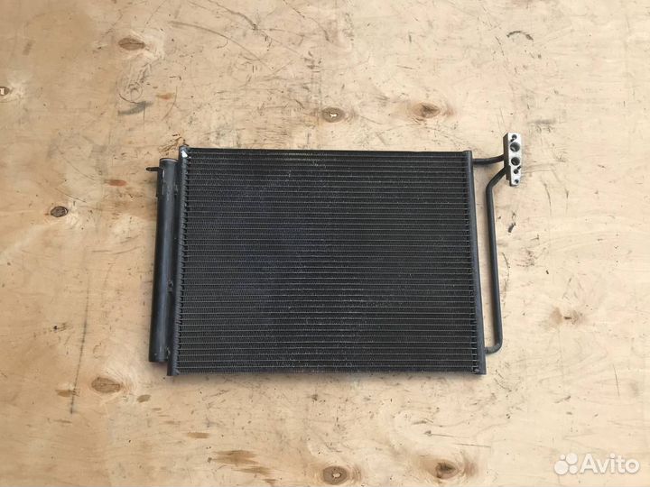 Радиатор кондиционера BMW X5 E53