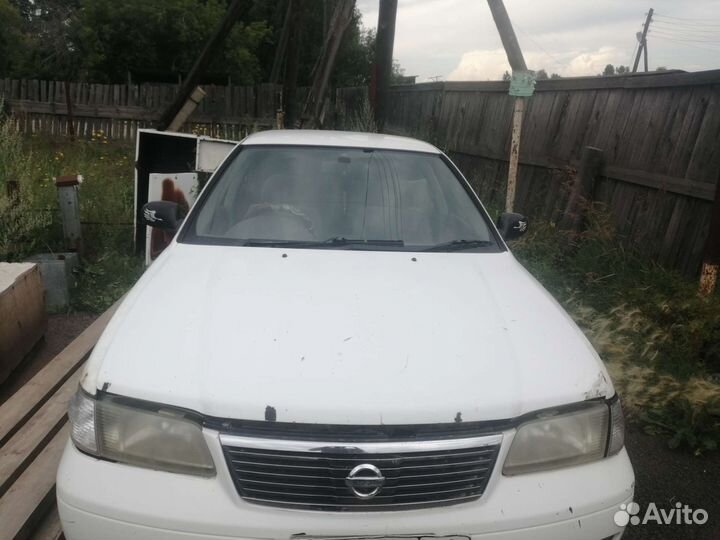 Nissan sunny fb15