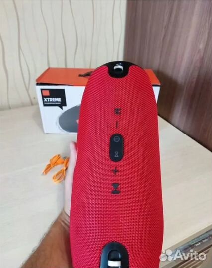 Колонка jbl Xertmt красная